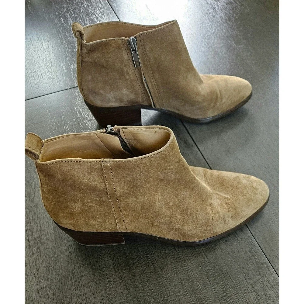 J Crew Boots Beige Tan Suede Sawyer Ankle Booties Side Zip Low Heel Size 6